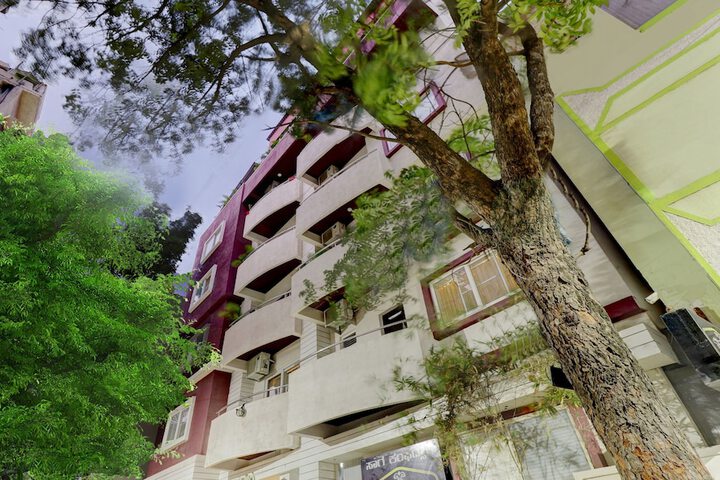 Hotel 37 of 38