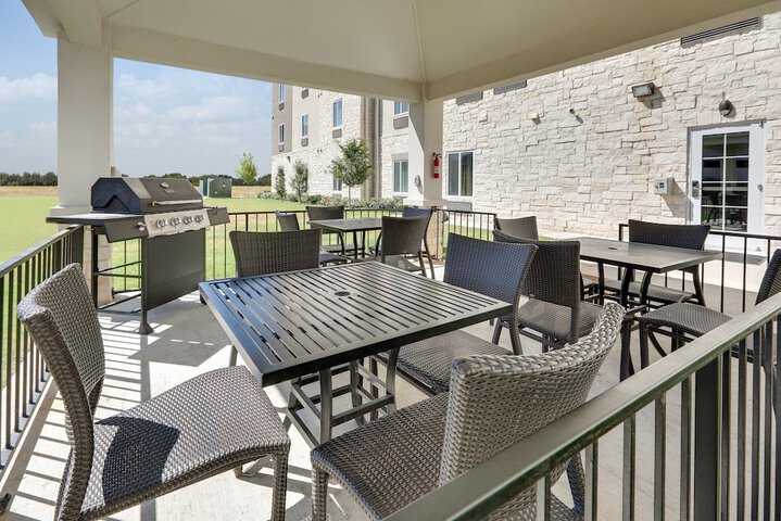 BBQ/picnic area