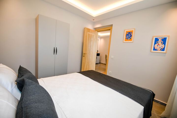 Room 15 of 43