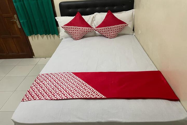 Room 28 of 37