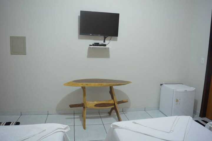 Room 7 of 19