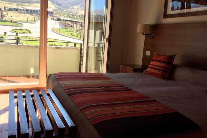 Room 9 of 50