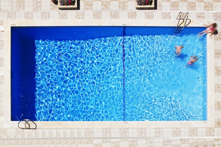 Pool Hotel