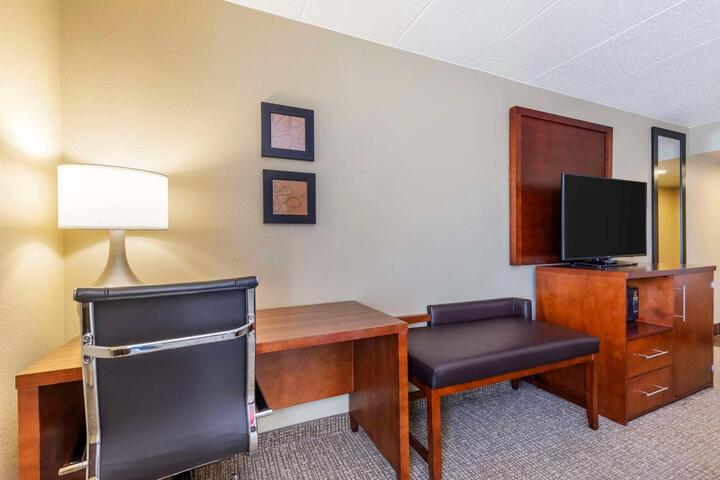 2 Double Beds Accessible Room (11 of 13)