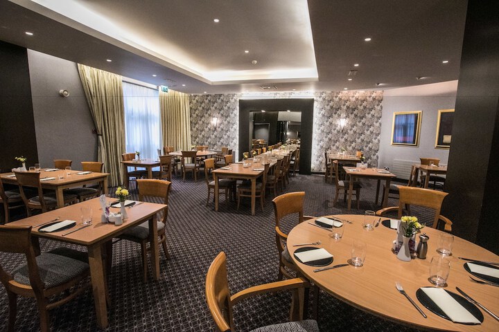 Dining Photos