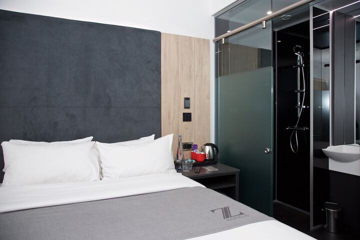 Room 29 of 50