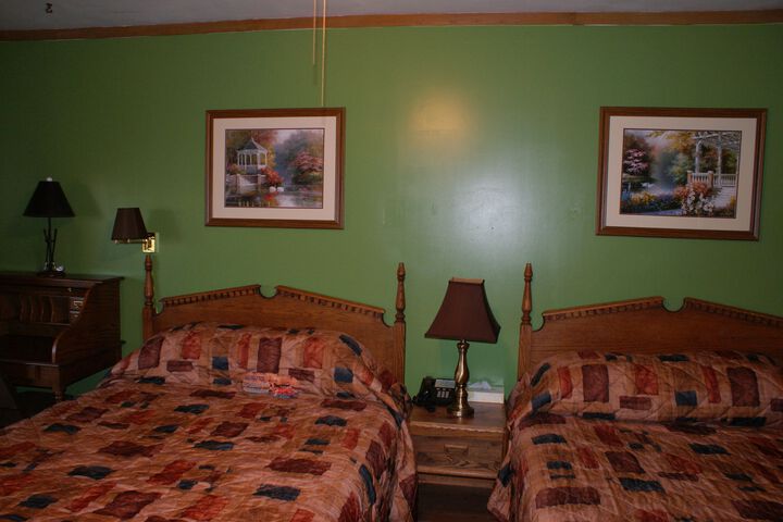Room 14 of 14