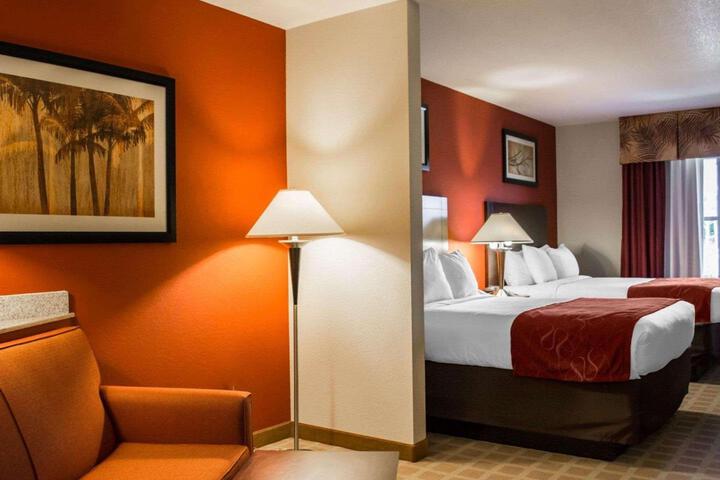 1 Bedroom Suite (3 of 16)