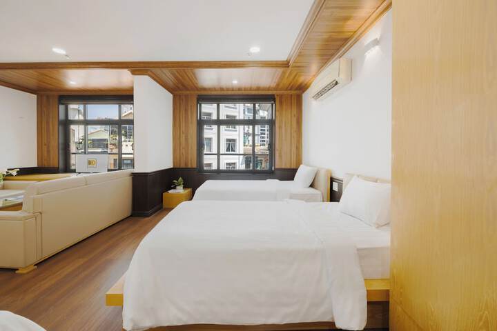 Room 20 of 42