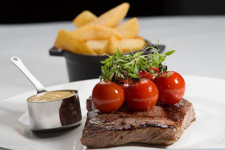 Dining Photos