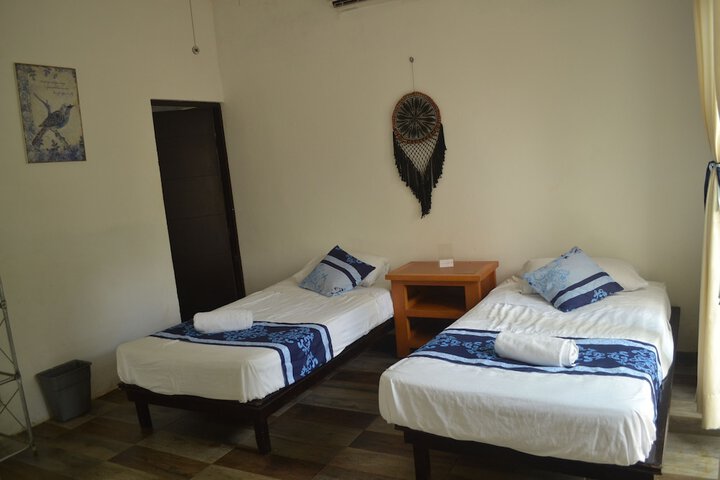 Room 3 of 16