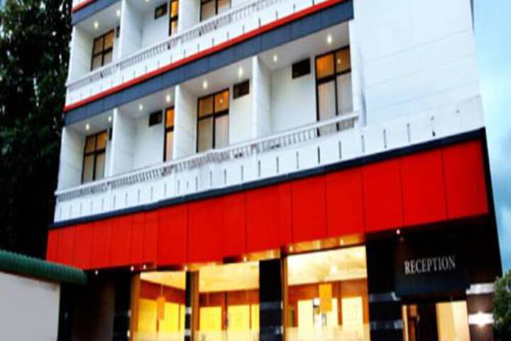 Hotel 1 of 8