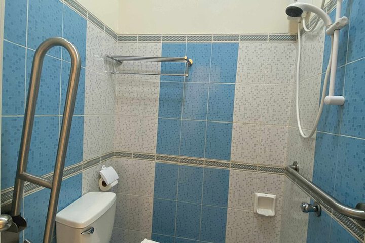 Room 10 of 31
