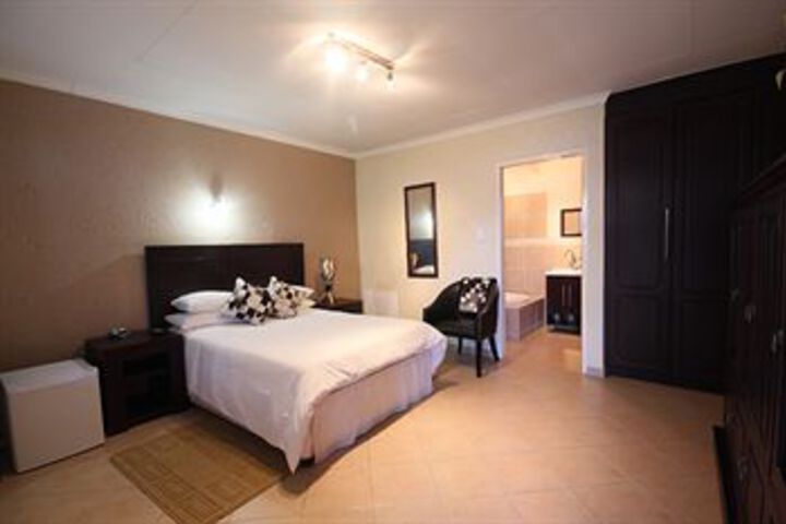 Room 7 of 20