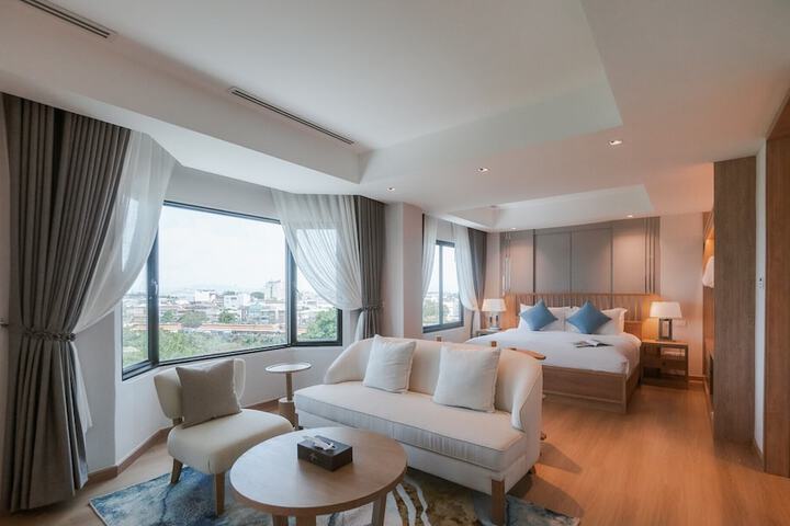 Room 20 of 66