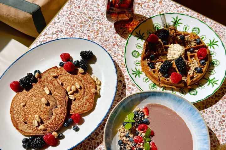 Breakfast meal