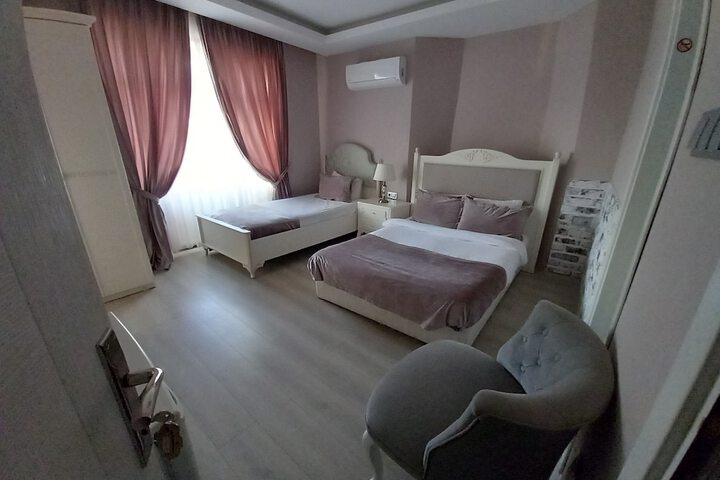 Room 44 of 110