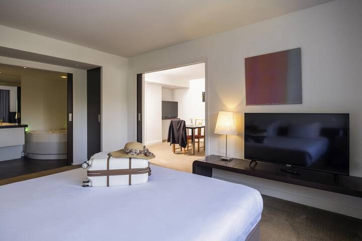 Room 17 of 61