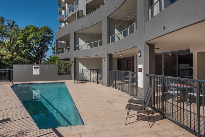 Pool 52 of 72