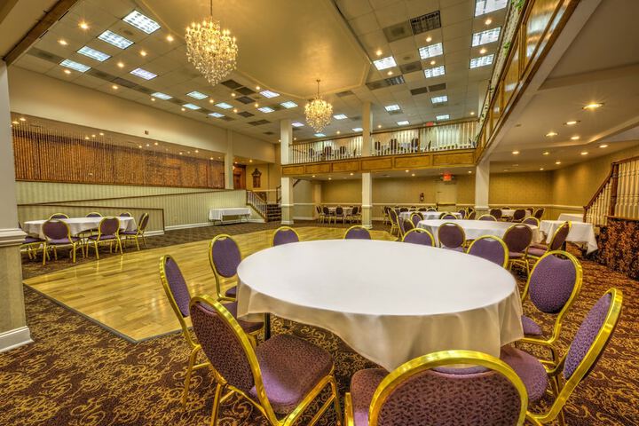 Banquet hall