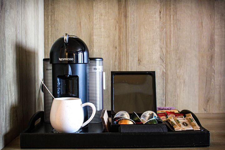 Breakfast/Coffee Service 12 of 57