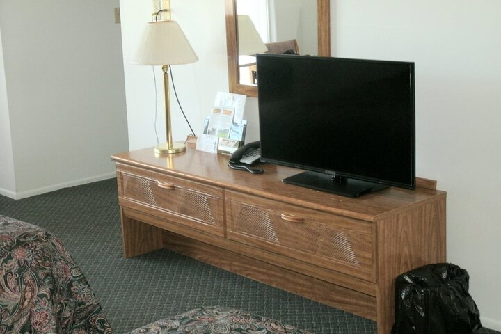 Room 6 of 44