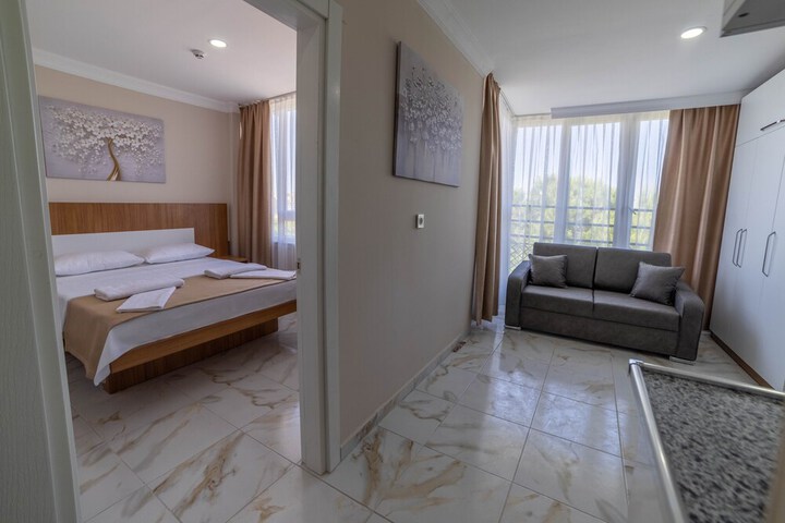 Room 49 of 97