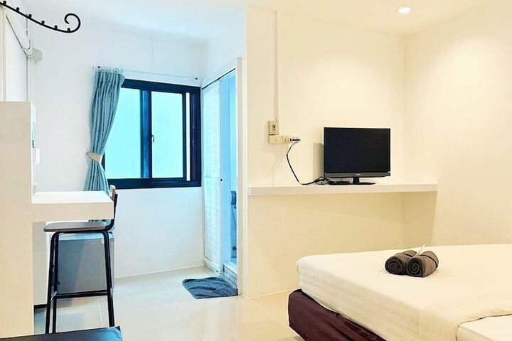 Room 12 of 57