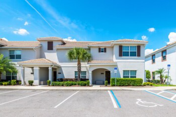 Property Grounds 32 of 46