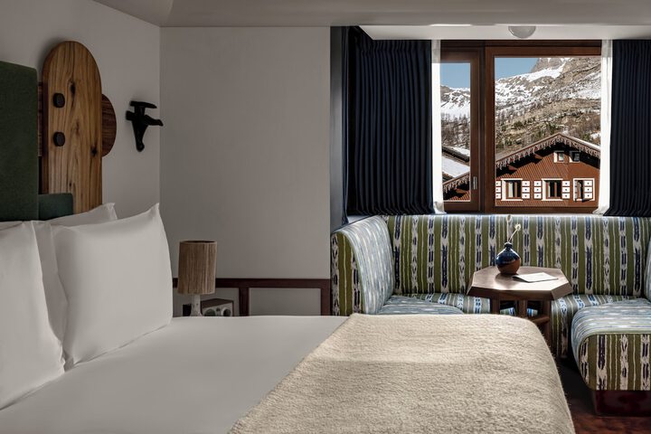 Room 33 of 71