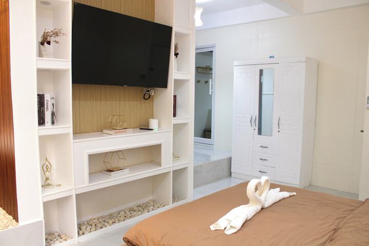 Room 44 of 83