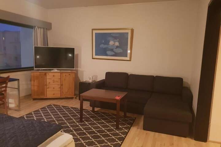 Room 20 of 48