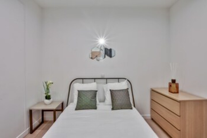 Room 14 of 19