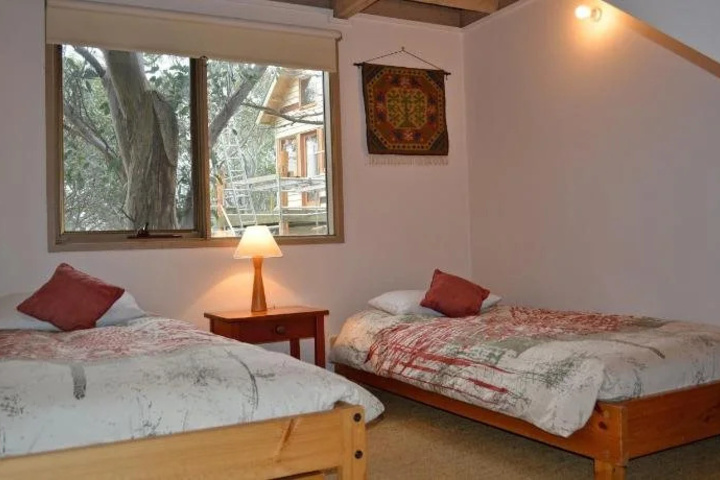 Room 2 of 11