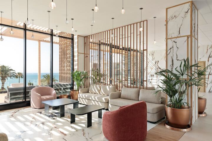 Hotel Lobby
