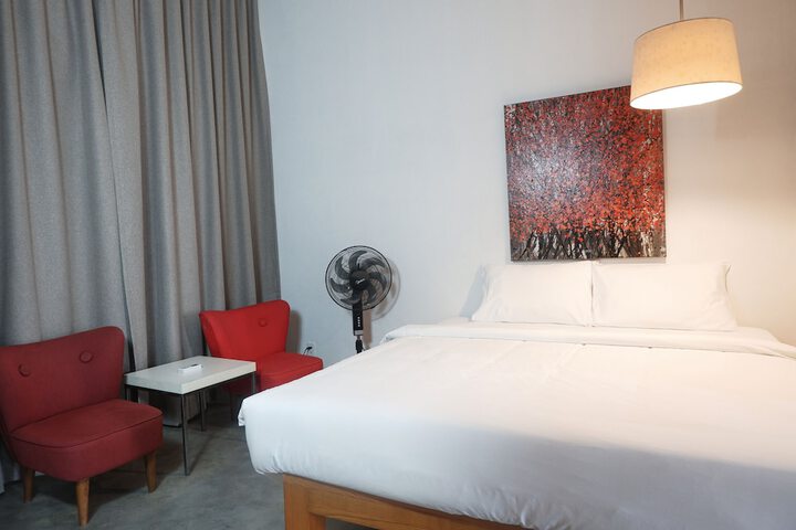 Room 7 of 49