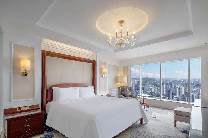 Room 345 of 378