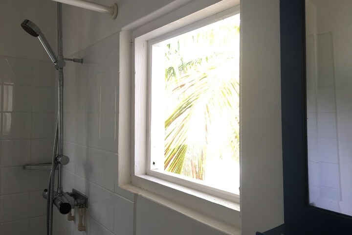 Room 100 of 170