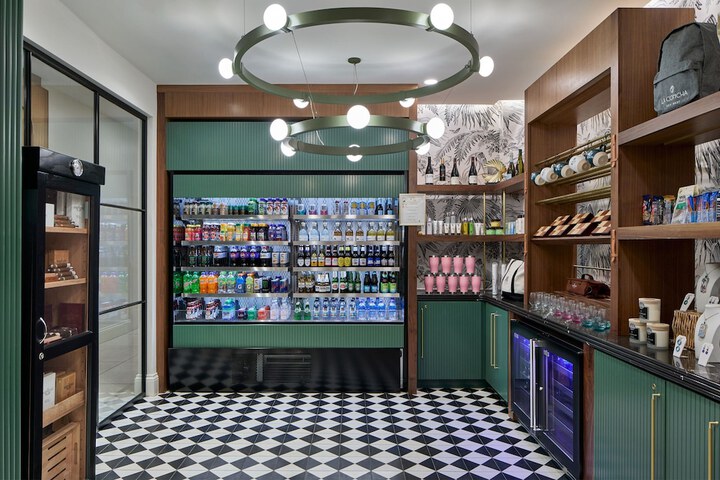 Vending machine