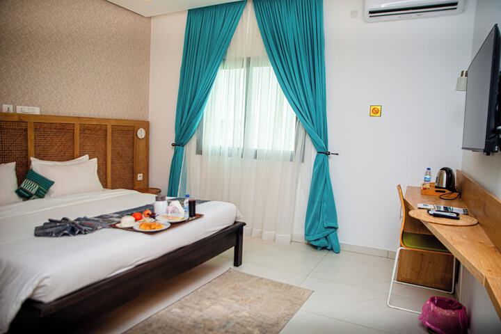Room 16 of 85