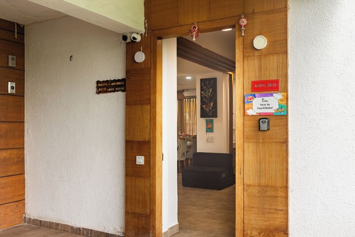 Hotel 2 of 682