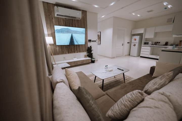 Room 5 of 40