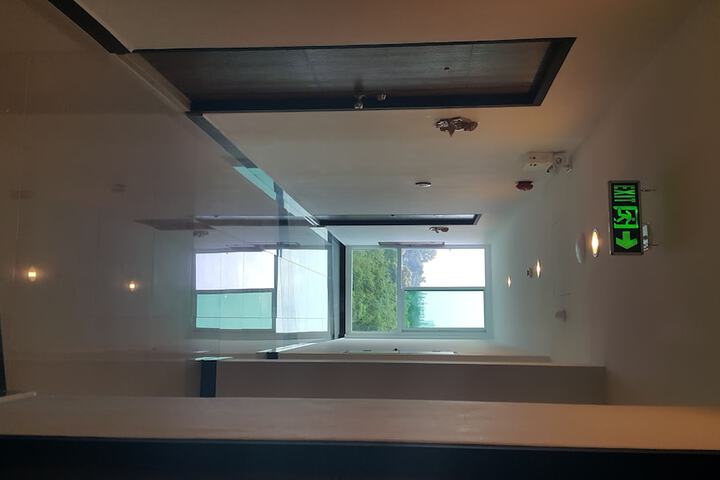 Ballroom/Hall 64 of 77