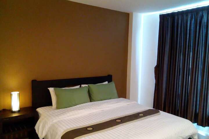 Room 9 of 45
