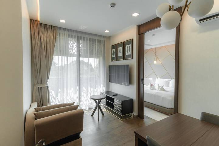 Room 73 of 151