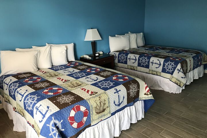 Room 37 of 104