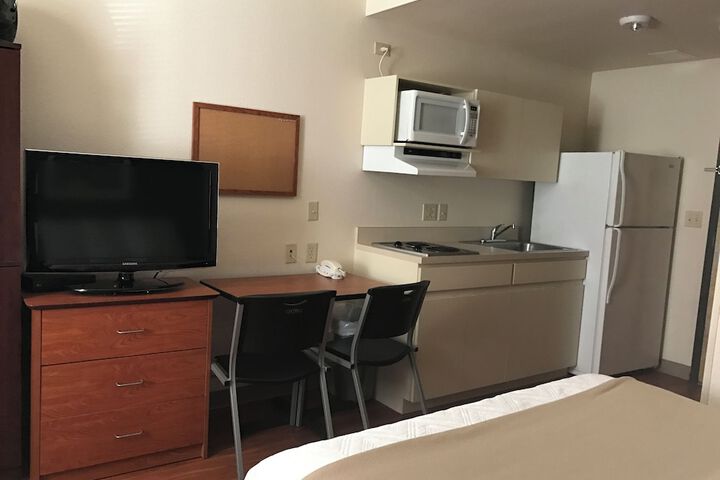 Room 4 of 29