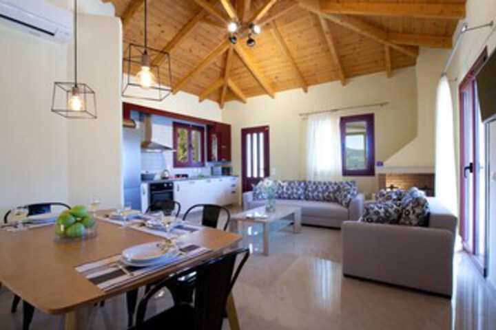Room 12 of 22