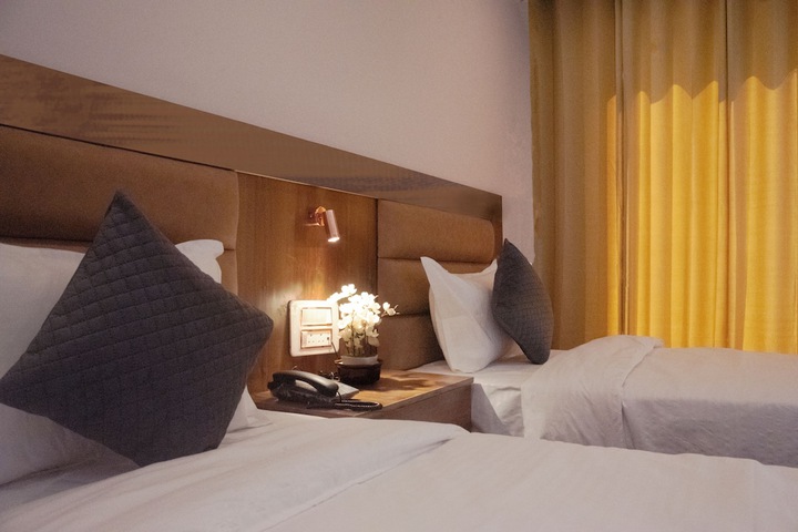 Room 18 of 47