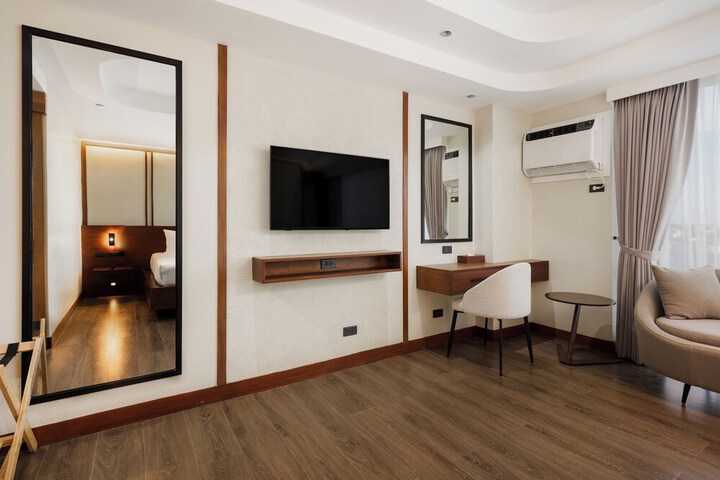 Room 26 of 59